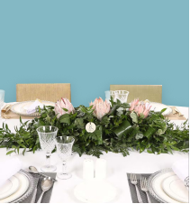 top-table-flowers