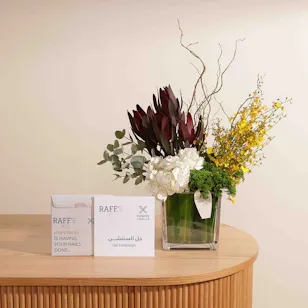 Raff Spa Service Voucher | Flowers Vase