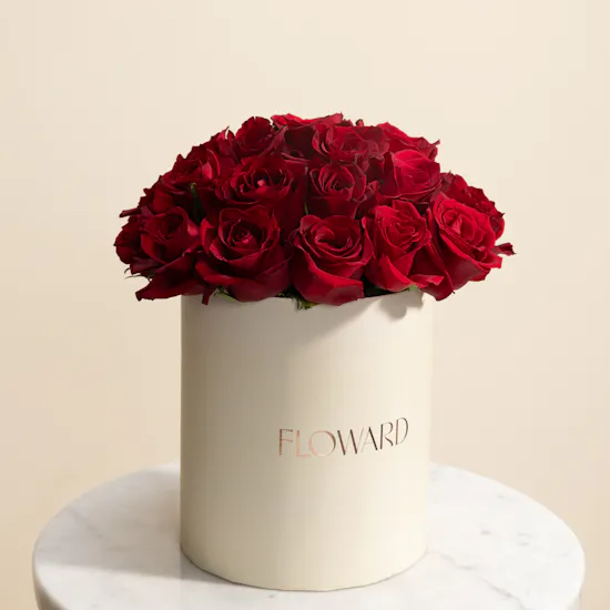 Charbonnel et Walker Rose and Violet Creams Chocolate Box | Blooming Red Roses Box