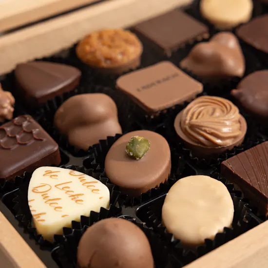Läderach Praline and Truffle Double Layered Large Wooden Chocolate Box