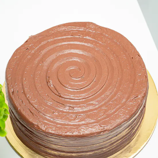 Munch Bakery Chocolate Cake | Beauty Fiesta
