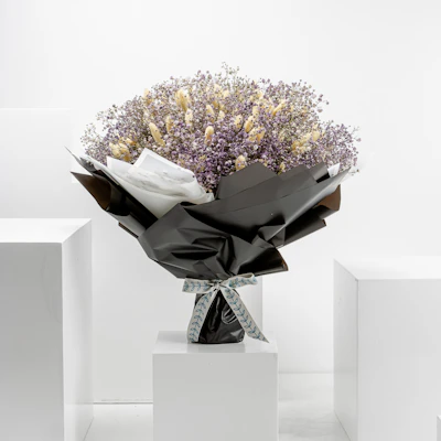 Purple Vibe | White Gypsophila Purple Vibe | White Gypsophila