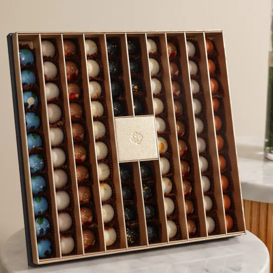 Nua Classic Luxury Blue Large Bonbon Box | Splendid Flower Vase