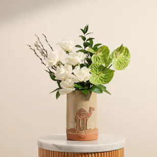 Elegant Flowers Vase 