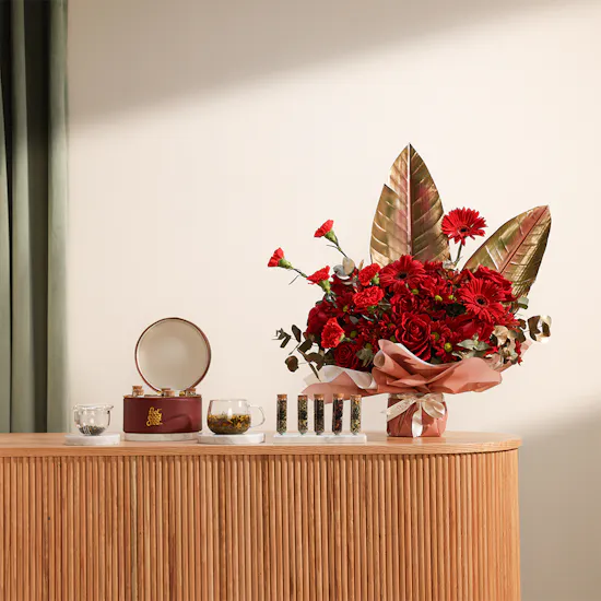 Feel Good Tea Burgundy Leather Tea Box | Blooms