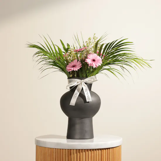 Natural Elegant Gerbera Vase
