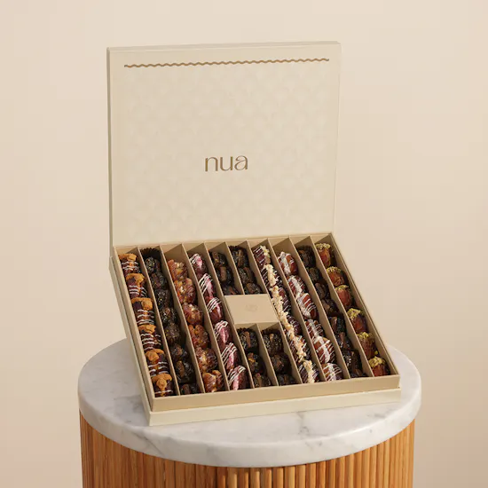Nua Stuffed Dates Nakheel Cream Box