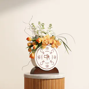 Founding Day Flowers Vase