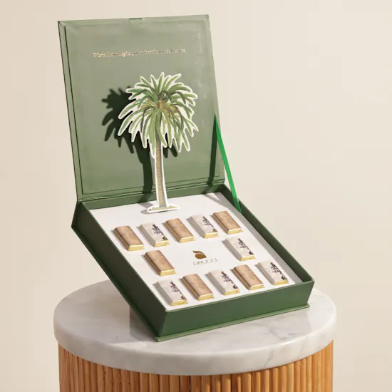 Abucci Founding Day Chocolate Box