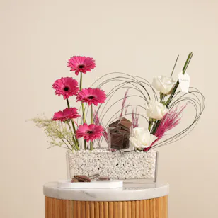 Floward Square Plain Chocolates | Vibrant Colors Flowers Vase