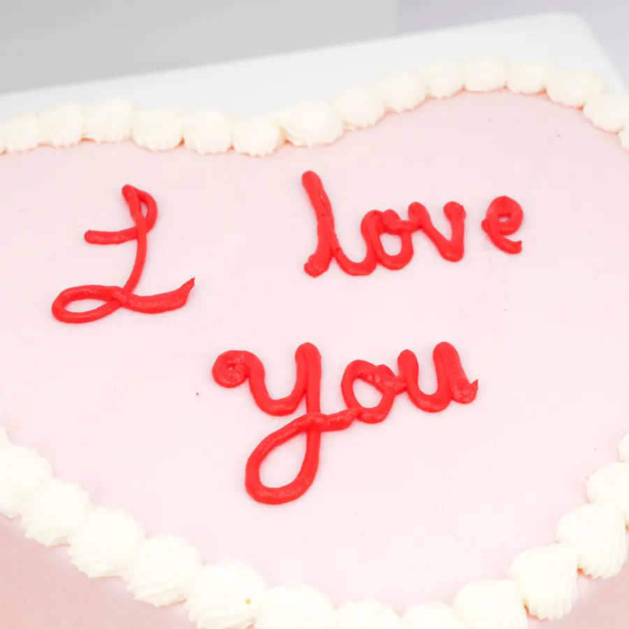 Helen's Bakery Cake | 20 White Roses 4