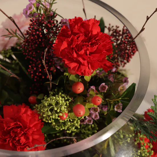 Floward Chocolates | Enchanting Carnation Vase