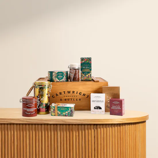 Cartwright & Butler Festive Crate | Love Roses Bouquet ♡