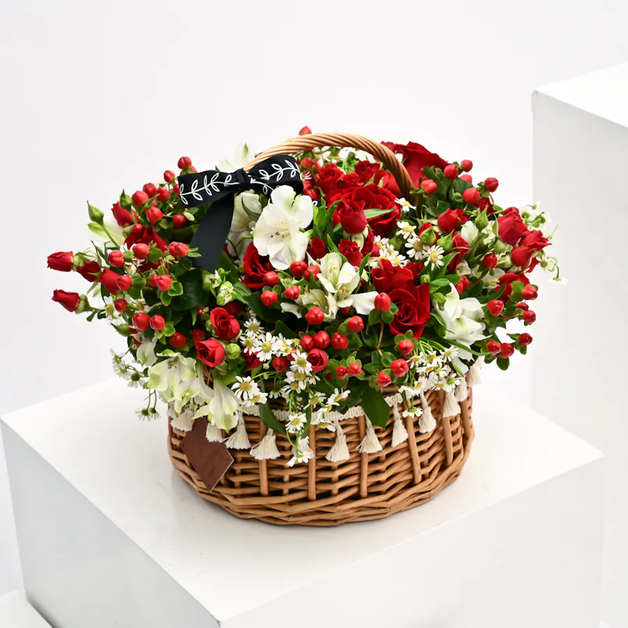 Blooming Love Basket 1