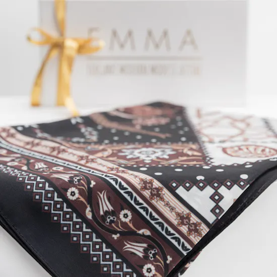 Emma Mystic Woods Scarf | Crown Bouquet