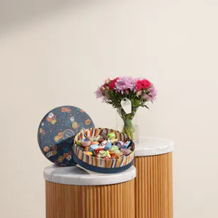 Venchi Murrine Cremino and Chocoviar Chocolate Gift Box | Luminous Flowers