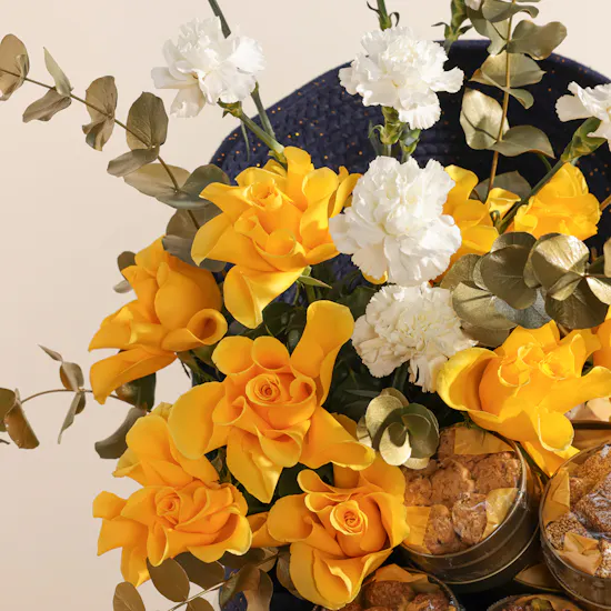 Nagwa Arabic Sweet Tin Boxes Basket | Sunshine Flowers