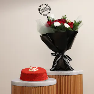 Floward Red Velvet Cake | Birthday Flowers Floward Red Velvet Cake | Birthday Flowers