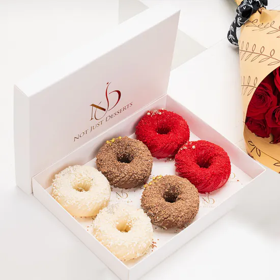 NJD Donut Style Mini Cakes | Red Roses