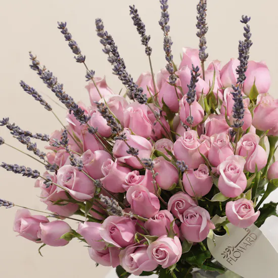 Venchi Murrine Gianduiotto Blue Gift Box | Fresh Flowers