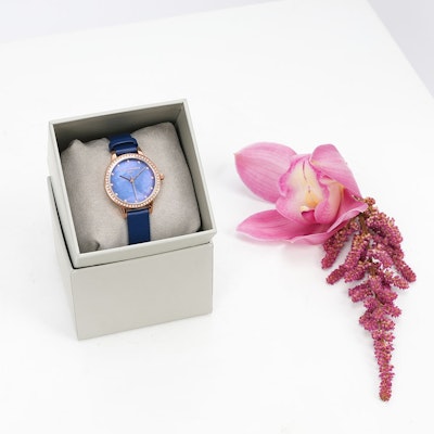 Brand Watch with Simple Charm Bouquet 