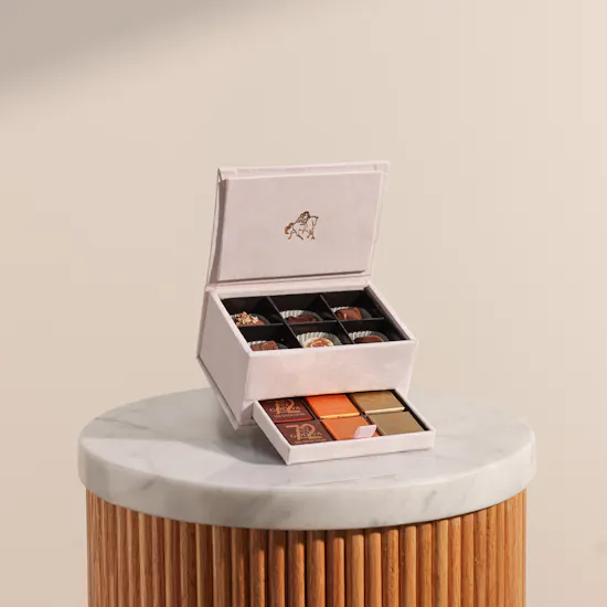 Godiva Mini Pink Luxury Velvet Box
