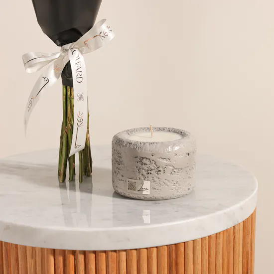 Lanai Perla Candle | Stunning Flowers Bouquet