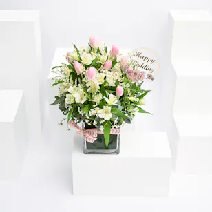 Wedding Soft Blooms | Glass Vase