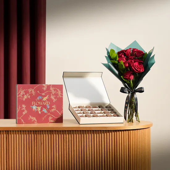 Floward Birdsong Medium Chocolate Box | Sweet Tender Flower Bouquet