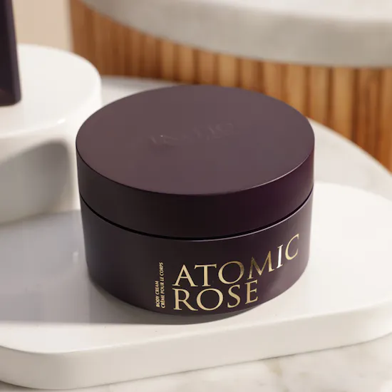 Initio Atomic Rose Unisex Set
