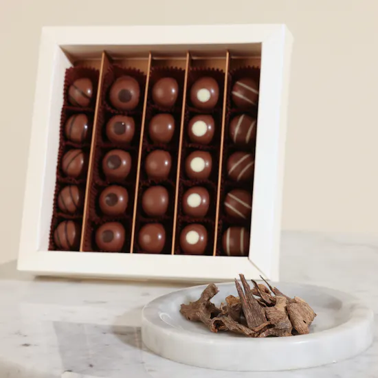 Atyab Bukannan Indian Muri Shuyookhi Oud Incense | Ghazl Chocolatier Chocolates