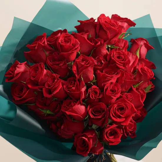 Sweet Radiance Red Roses Bouquet