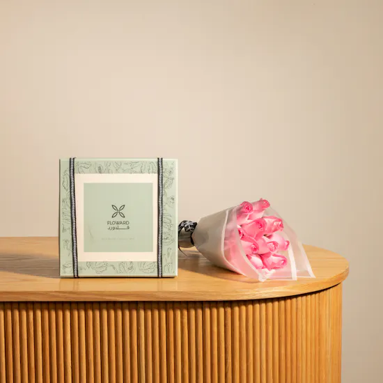 Medium Chocolate Box | Pink Roses