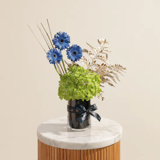 Midnight Charm Flower Vase
