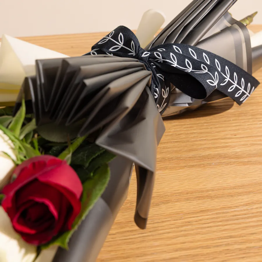 Red & White Roses Bouquet  2