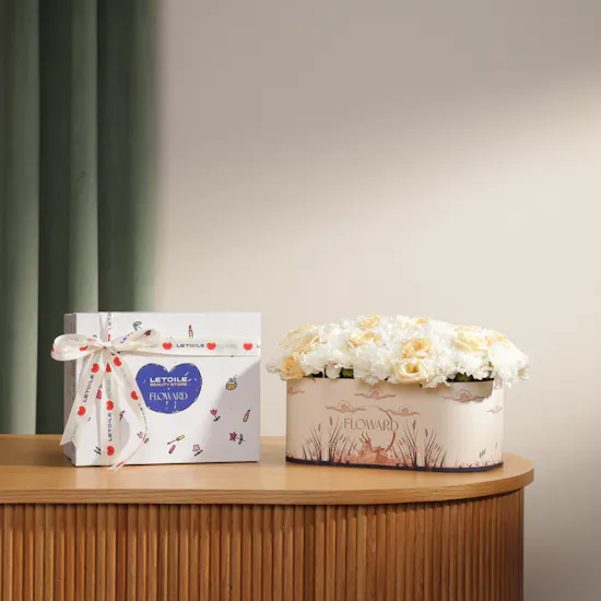 Floward x LETOILE Clarins Skin Care Set | Blushing Flowers