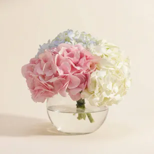 Floral Affection Hydrangea Vase