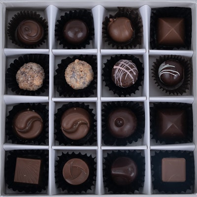 Salmas Chocolates Box Of 16