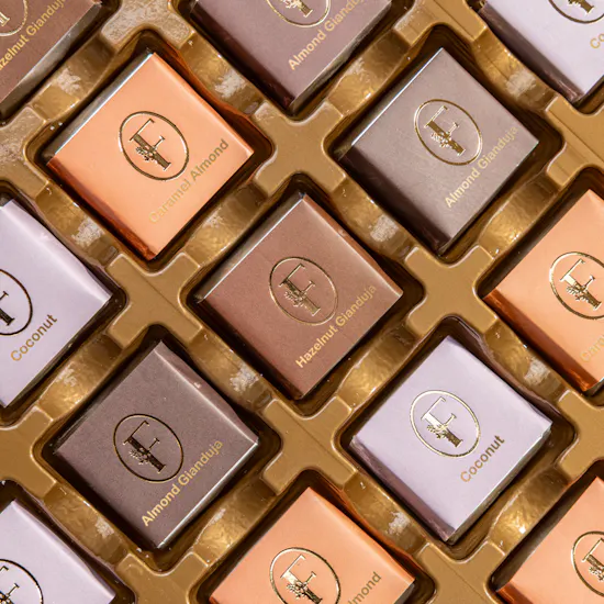 Fleur Elegant Mix Chocolates Box