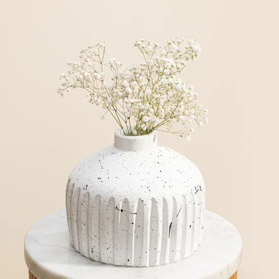 Ukiyo Whispering White Gypsophila Covey Vase