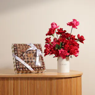 Levo Chocolate Box | Fragrant Flowers Box Levo Chocolate Box | Fragrant Flowers Box