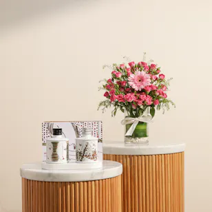 Rocca Bianka Olive Oil and Vinegar Gift Box | Joyful Radiance Flower Vase Rocca Bianka Olive Oil and Vinegar Gift Box | Joyful Radiance Flower Vase