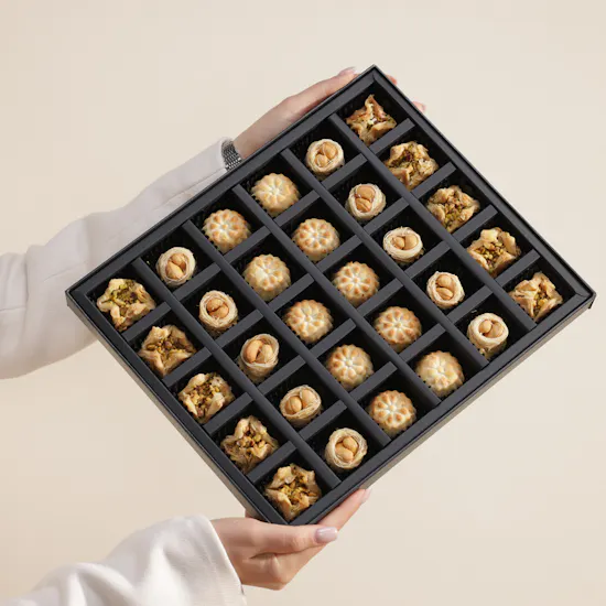 NJD Assorted Baklawas Gift Box