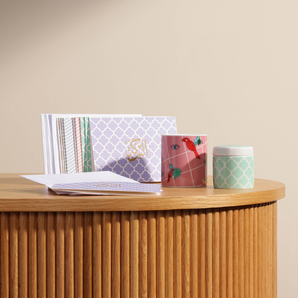 علبة هدايا من صلصال للنساء 