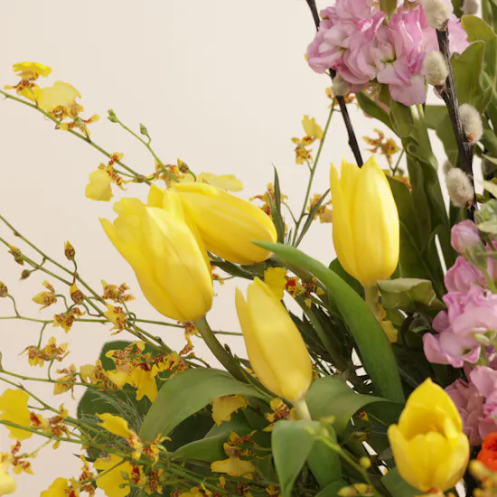 Sunlit Harmony Flowers Vase