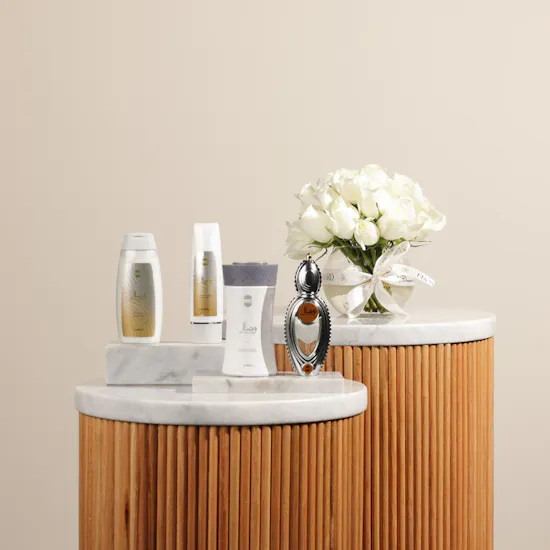 Ajmal Wisal Unisex Gift Set | Exquisite Cheerful Flower