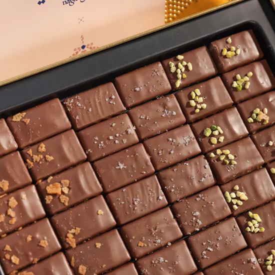 Nagwa Thank You Day Medium Golden Chocolate Box