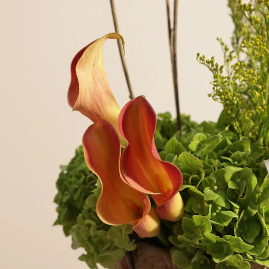 Sunshine Glow Flower Vase