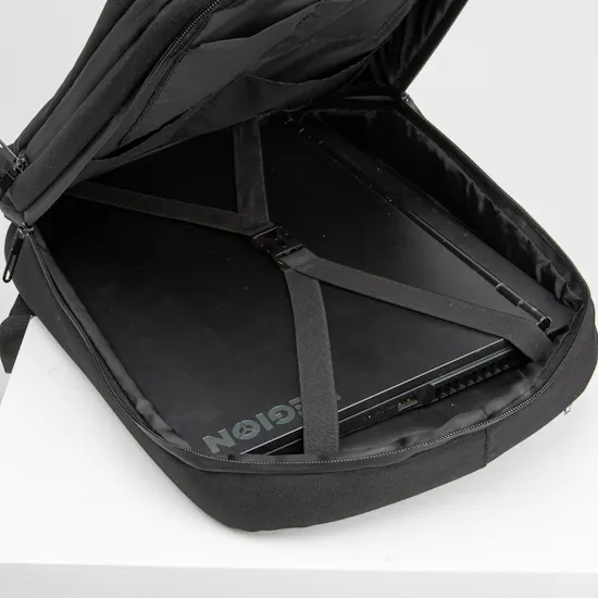 Atom Black Smart Bag