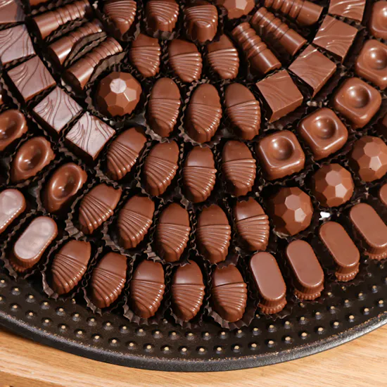 Floward Grand Chocolate Wooden Tray